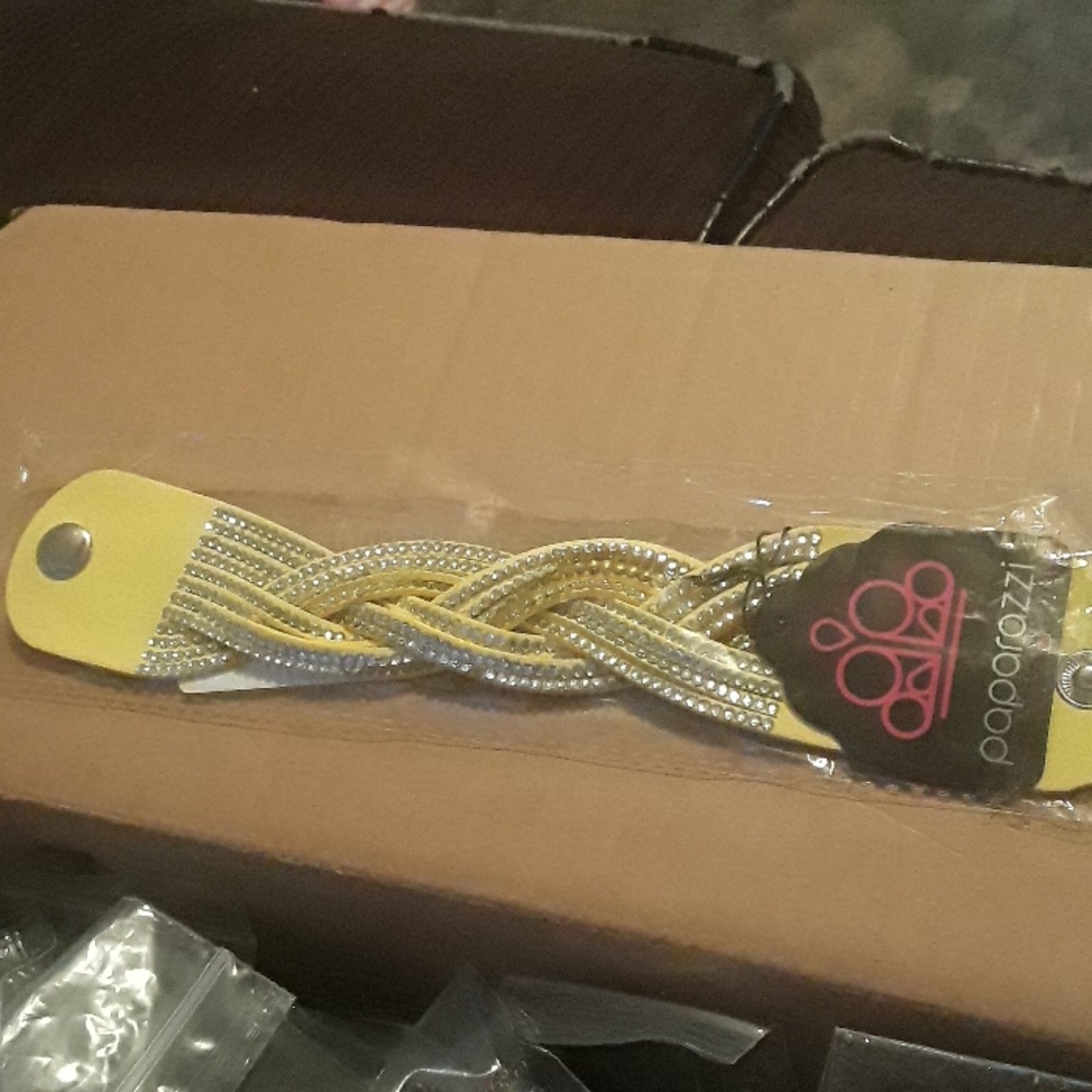 Bracelet